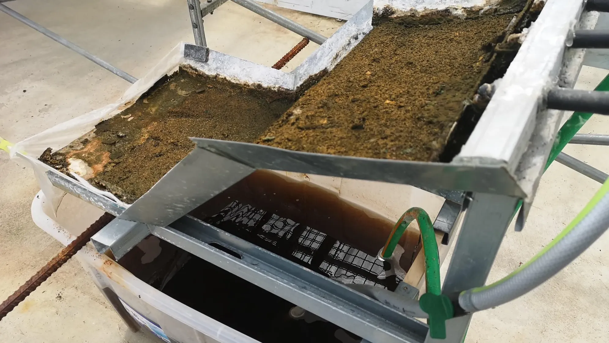 Instalación experimental del proyecto PURINALIS de ITAGRA.CT para investigar el tratamiento, depuración y reutilización sostenible de purines ganaderos.